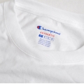 チャンピオン　5.2oz ロングスリーブTシャツ襟タグ無し（袖エンブレム付き）CC8C